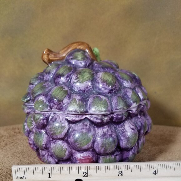 Ceramic Bunch of Grapes Trinket Holder - Picture 5 of 6